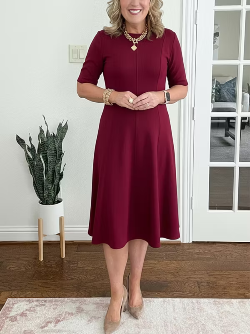 Mila – Mekko, jossa on elegantti siluetti