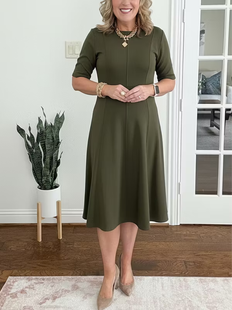 Mila – Mekko, jossa on elegantti siluetti