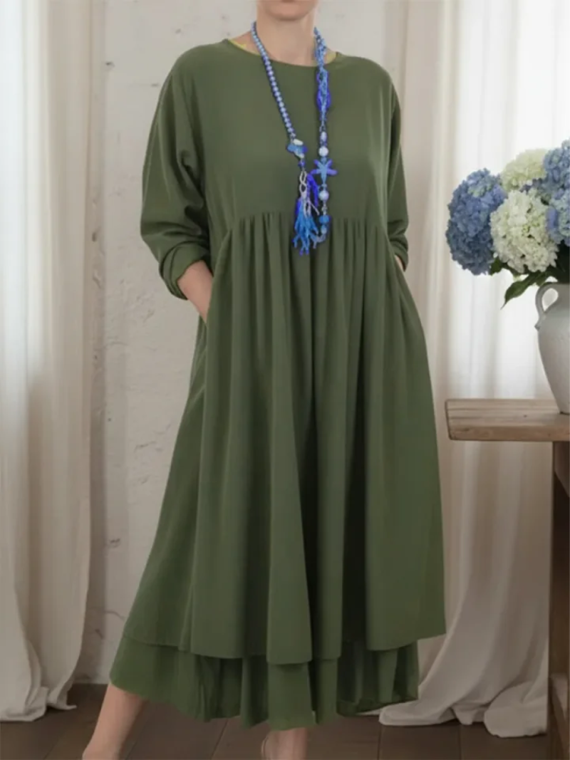 Amelia – Mekko Pleat-yksityiskohdalla