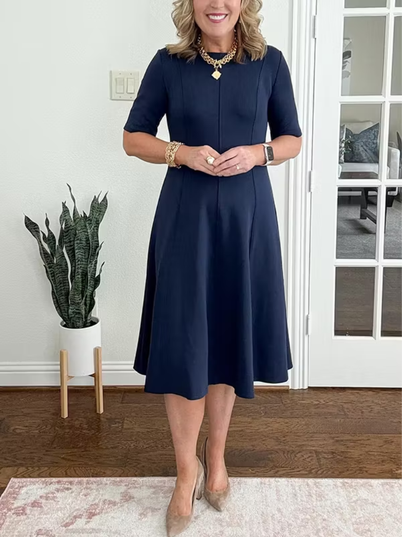 Mila – Mekko, jossa on elegantti siluetti