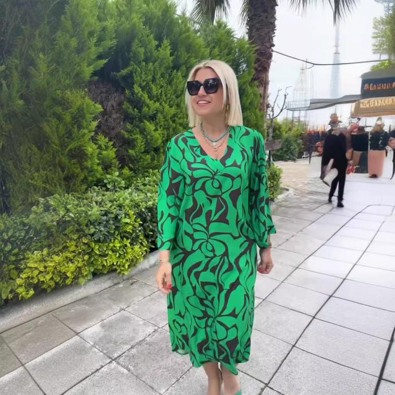 Lina – Tyylikäs Mekko